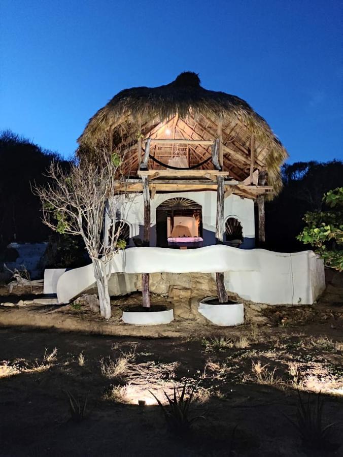 Shambhala Vision 호텔 지폴리테 외부 사진
